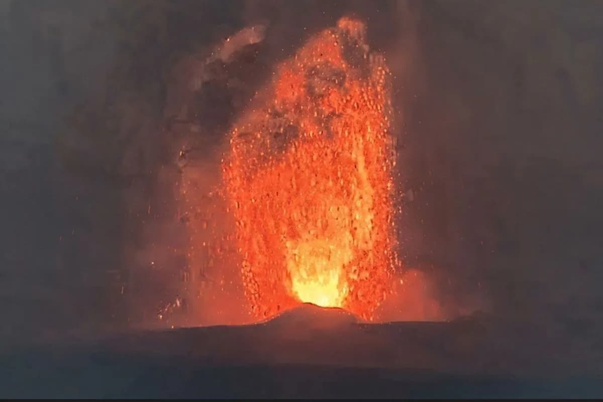 Fase Peluruhan Erupsi Anak Krakatau: Membaca Pola, Menyiapkan Langkah